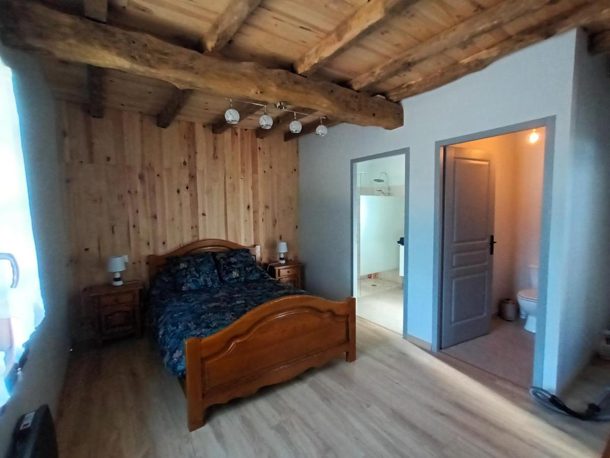 Gite Aux Vieux Bois Lunas  Eksteriør billede
